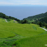 岩首の棚田（新潟県佐渡島）／Iwakubi of terraced rice fields (Sado Island, Niigata Prefecture)