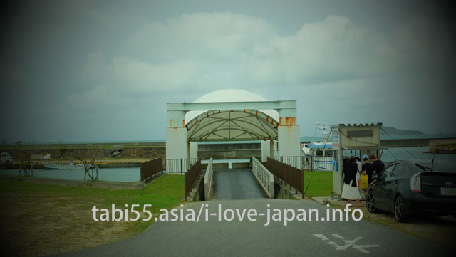 宮古島：島尻港発！船「スマヌかりゆす」で、大神島へアクセス