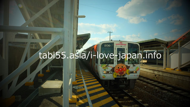 JR土佐山田駅にも、アンパンマンがいっぱい