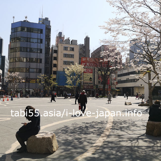 乙女、貴腐人さんたちの憩いの場？中池袋公園